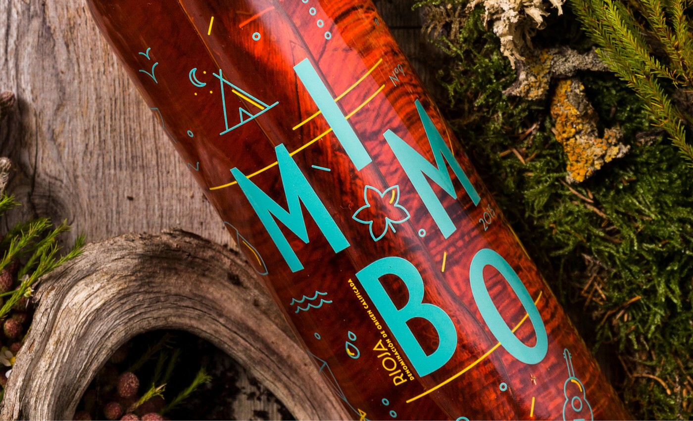 Detalle de la tipografía del diseño de packaging de Mimbo rosado