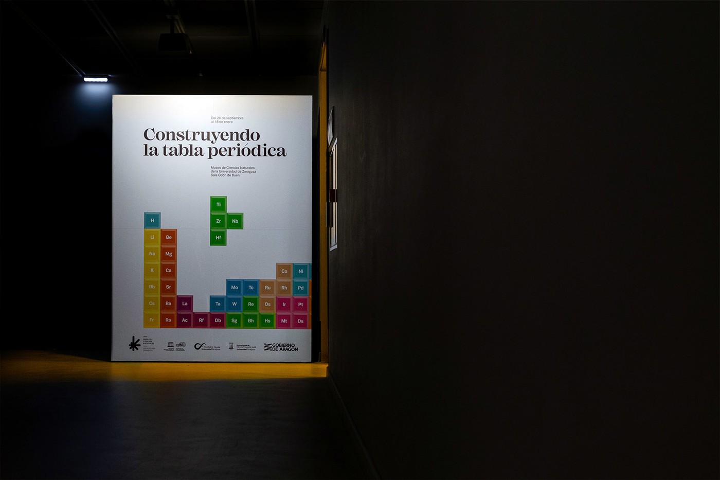 Exposición-Universidad-Zaragoza-Montalbán-Tabla-Periódica-14