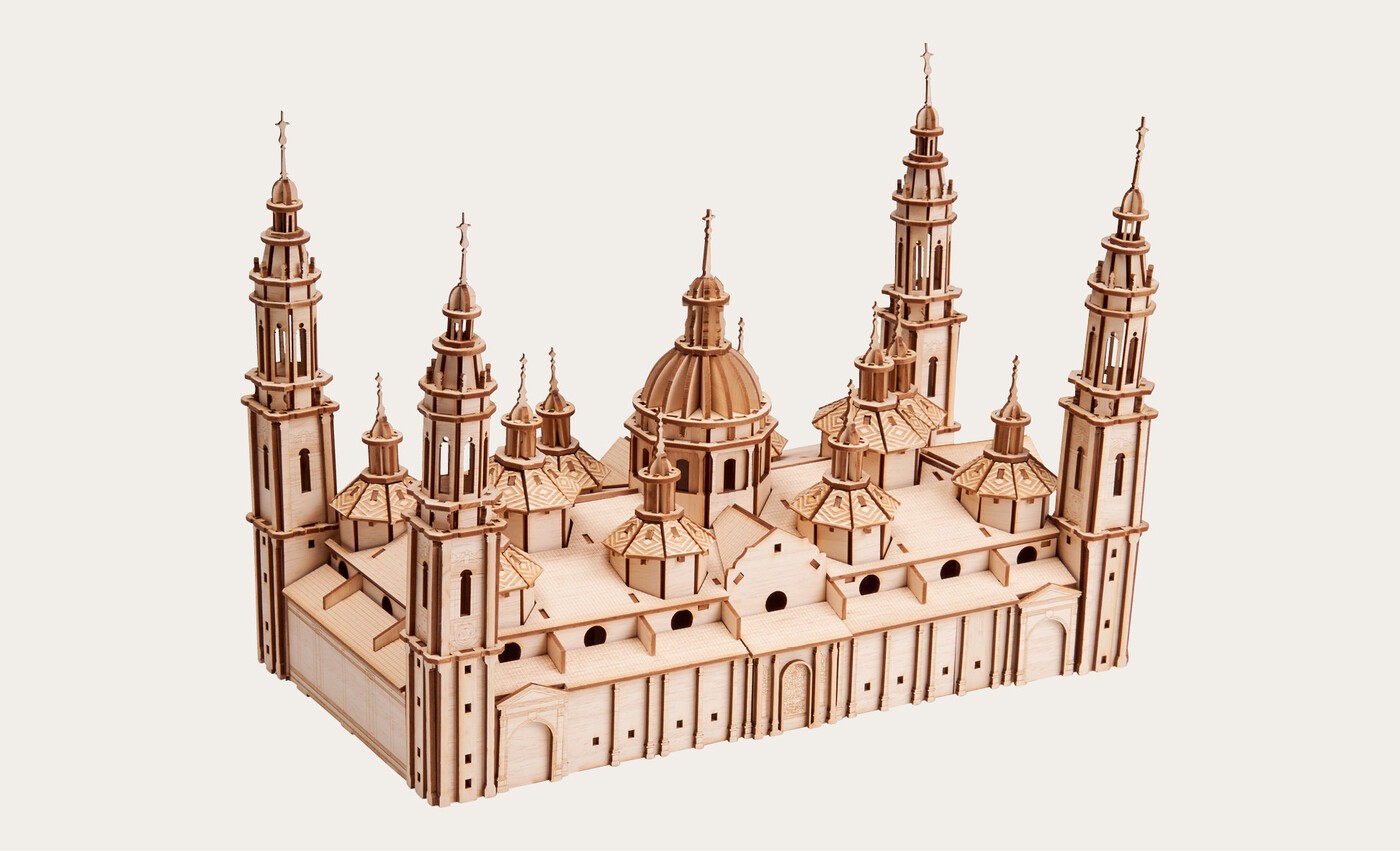 Maqueta de madera de la Basílica del Pilar comercializada por HitoCultural 2